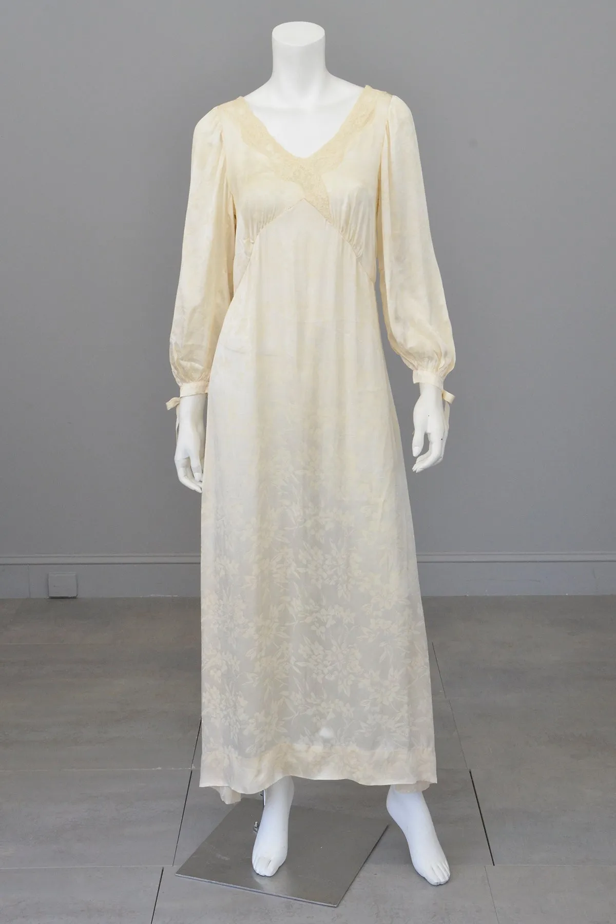 1930s cream jacquard poet sleeve night gown dress, TLC