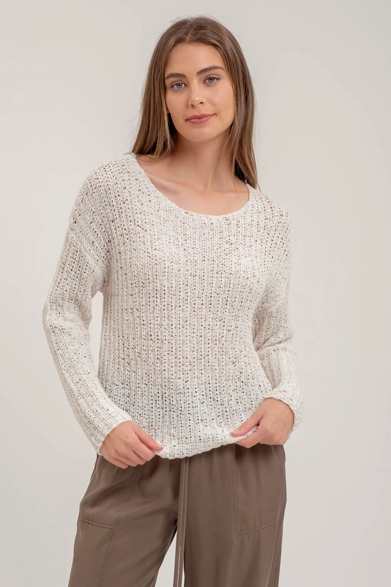 BACK BUTTONED KNIT PULLOVER