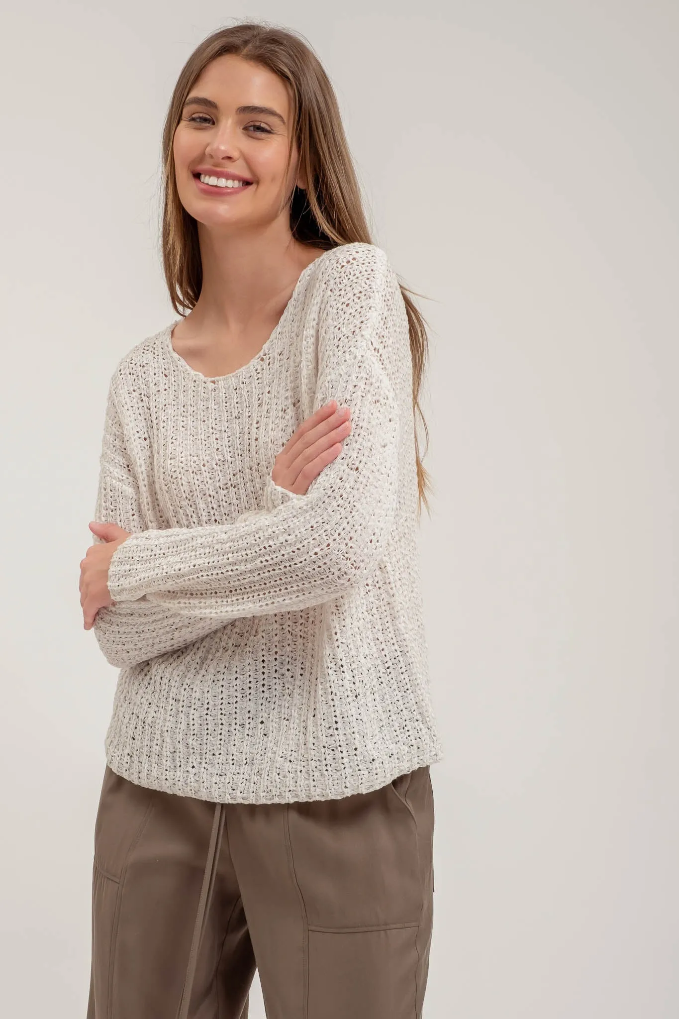 BACK BUTTONED KNIT PULLOVER