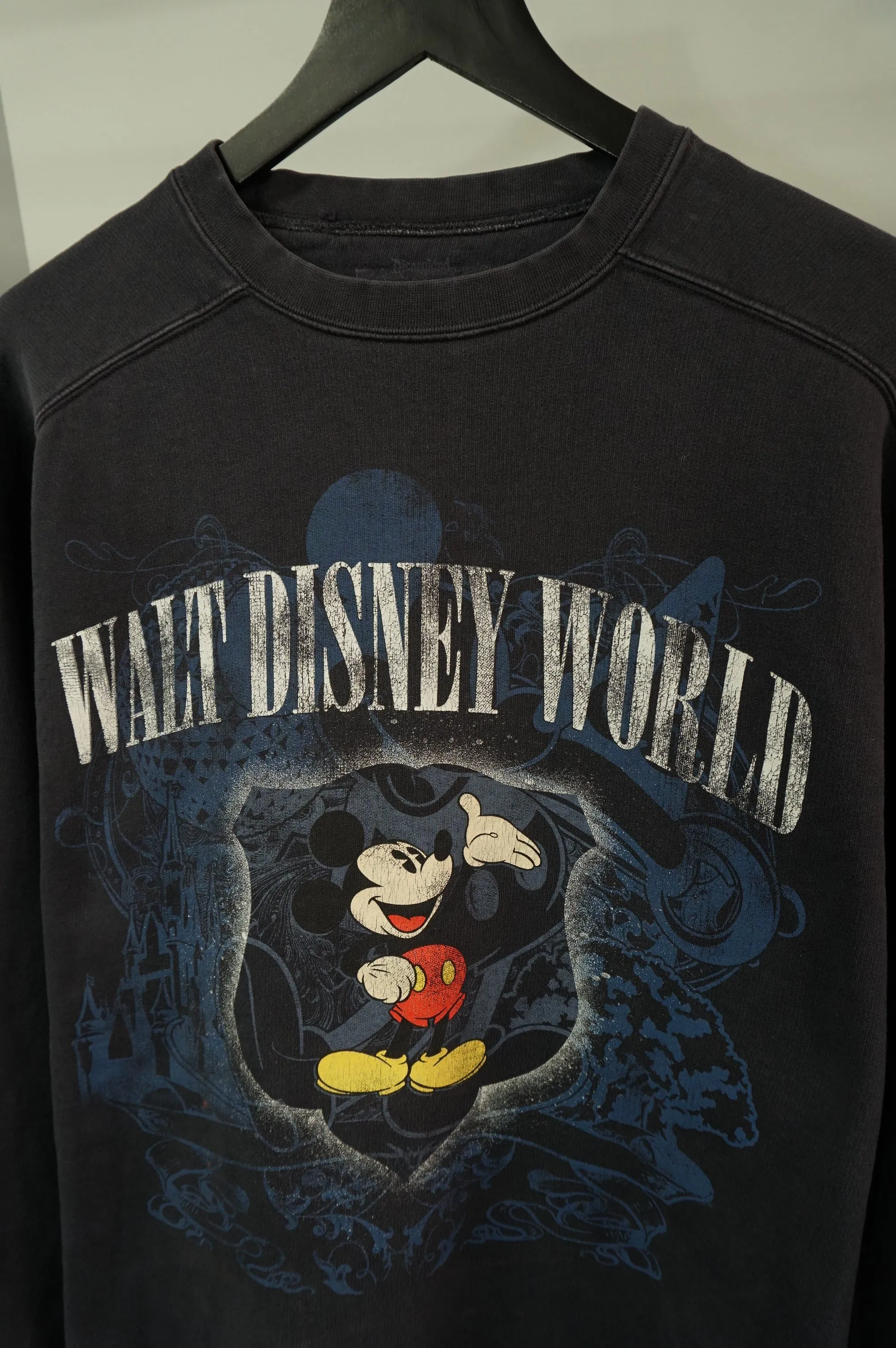 (L) Walt Disney World Mickey Crewneck