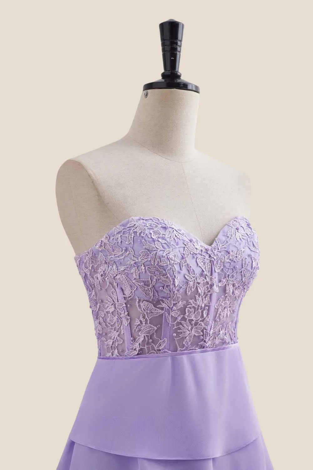 Sweetheart Lavender Appliques Tiered Short Dress