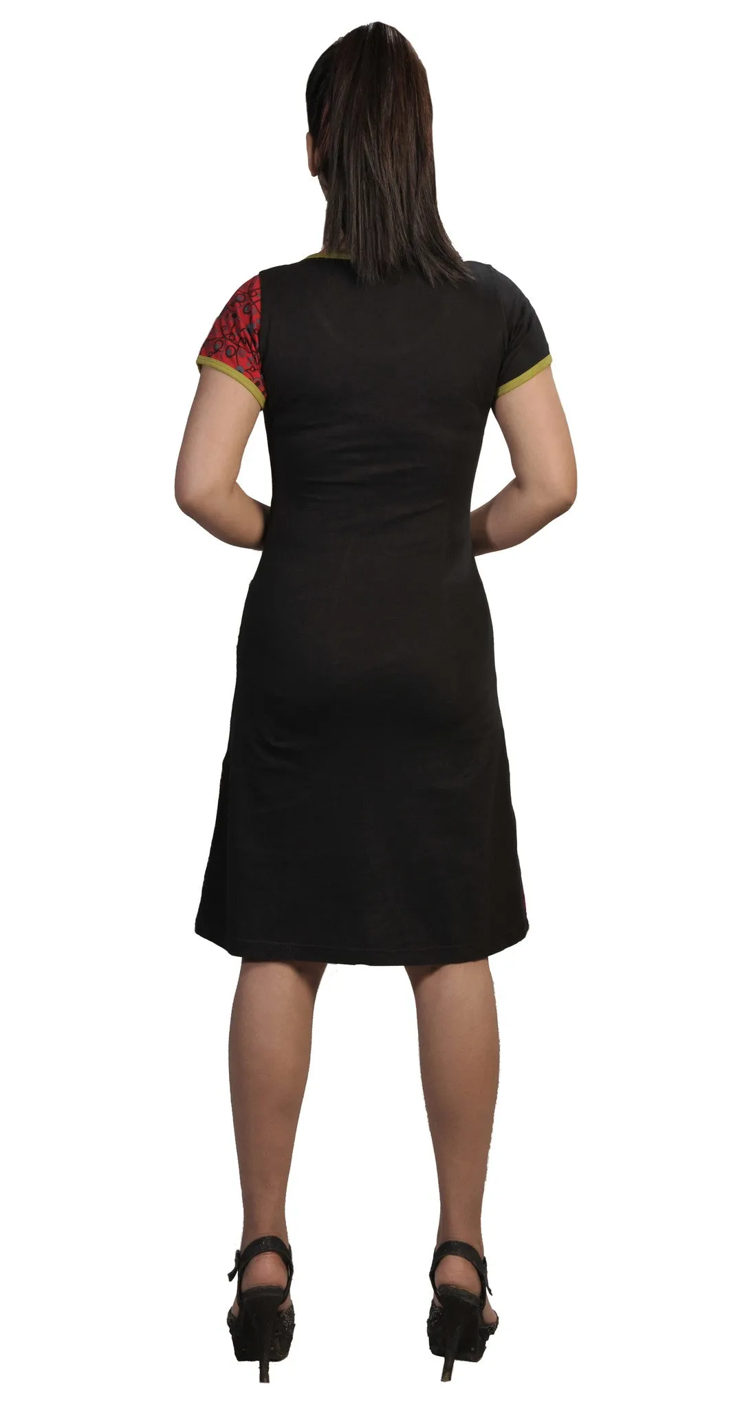 womens-short-sleeved-dress-with-multicolored-patch-print-embroidery